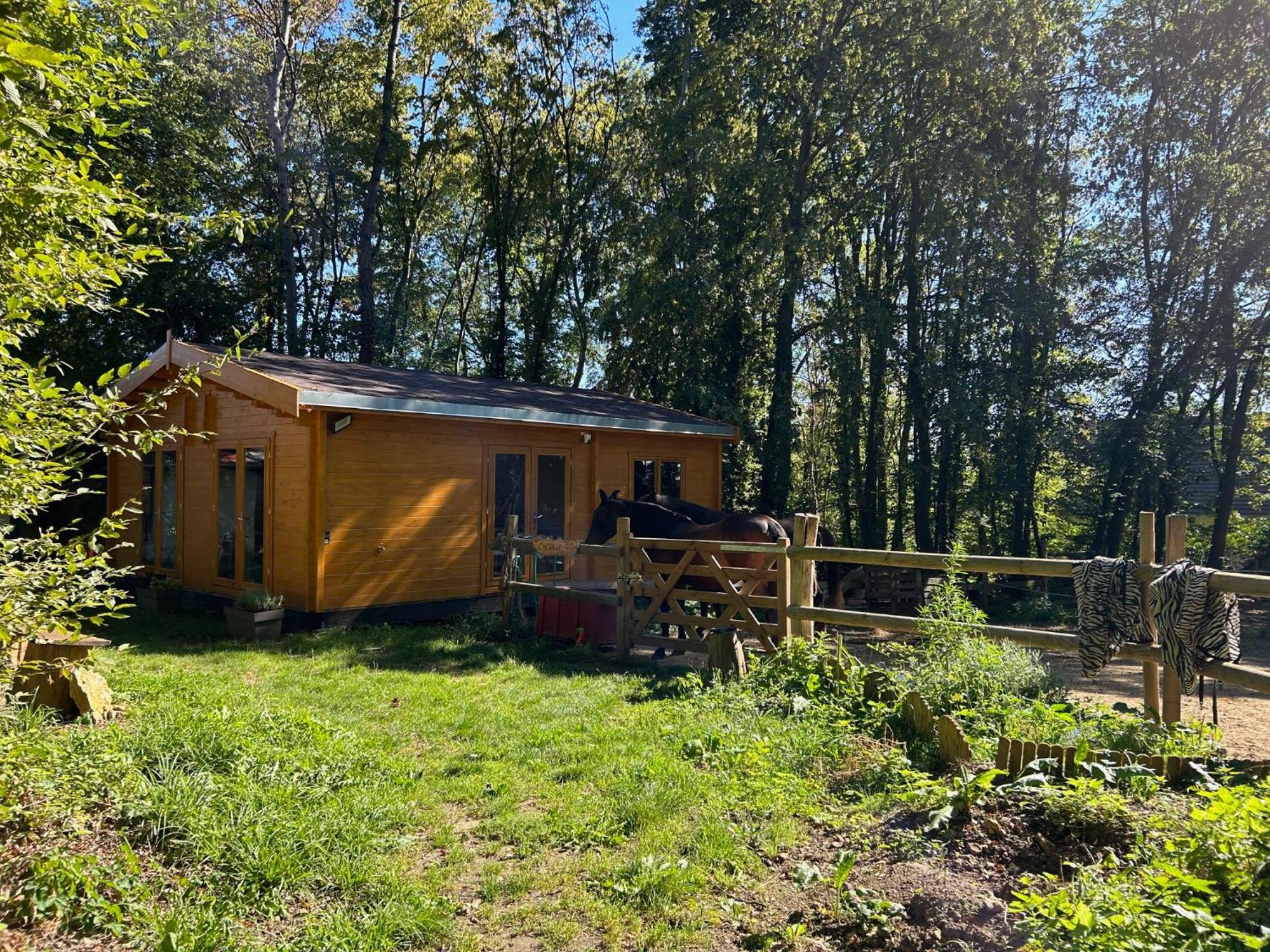 Gites Du Bois Des Perruches Saint-Vincent-des-Bois Zewnętrze zdjęcie